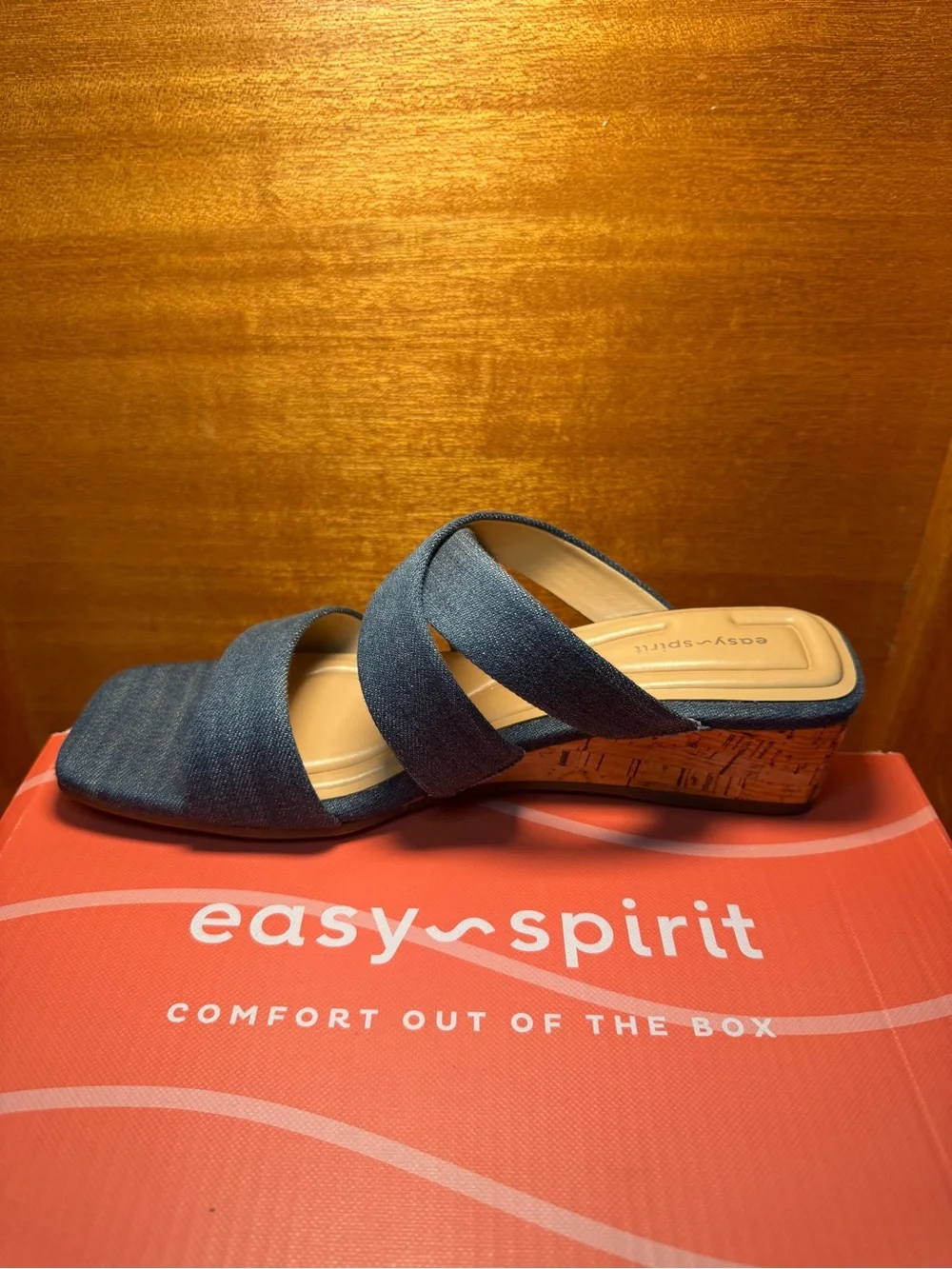 NIB Easy Spirit Becky Denim Blue Wedge Sandals Size 8